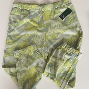 Wild Fable Green Swirl Patterned Pants. NWT